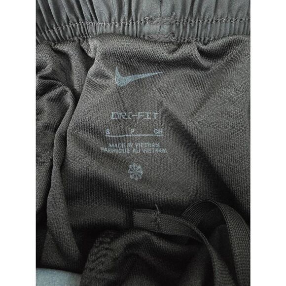 Women's Nike Dri Fit Tempo Running Shorts Black and Gray Size Small - Picture 4 of 6